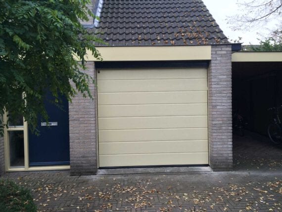 realisatie garagedeur Buitink